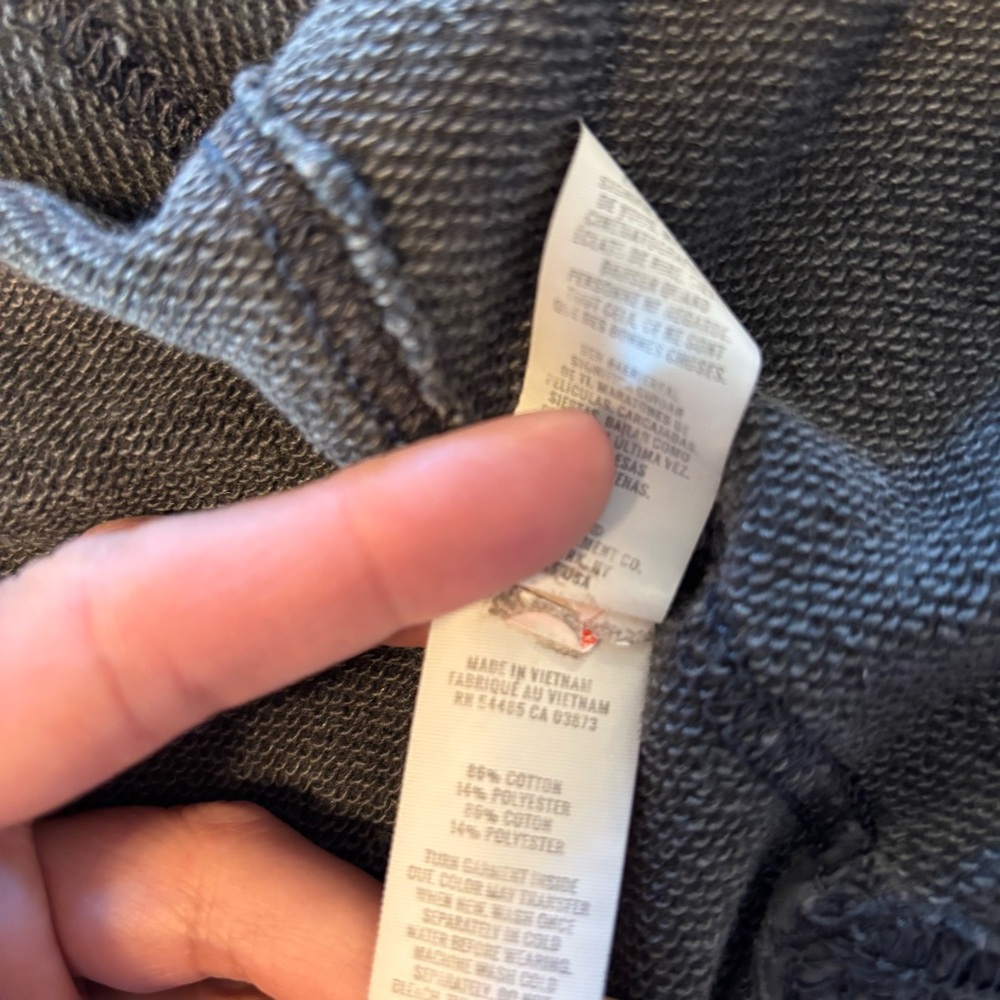 shirt size large - Picture 4 of 5